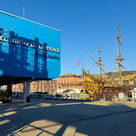 Centre Porto Antico 7min • Trains 4min Генуя